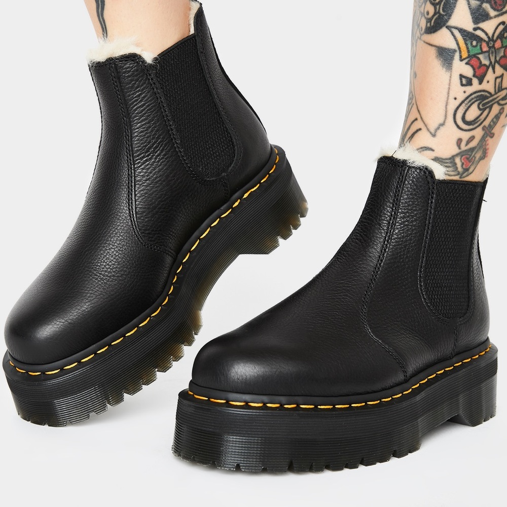 Dr. Martens FUR-LINED 2976 CHELSEA QUAD BOOTS
